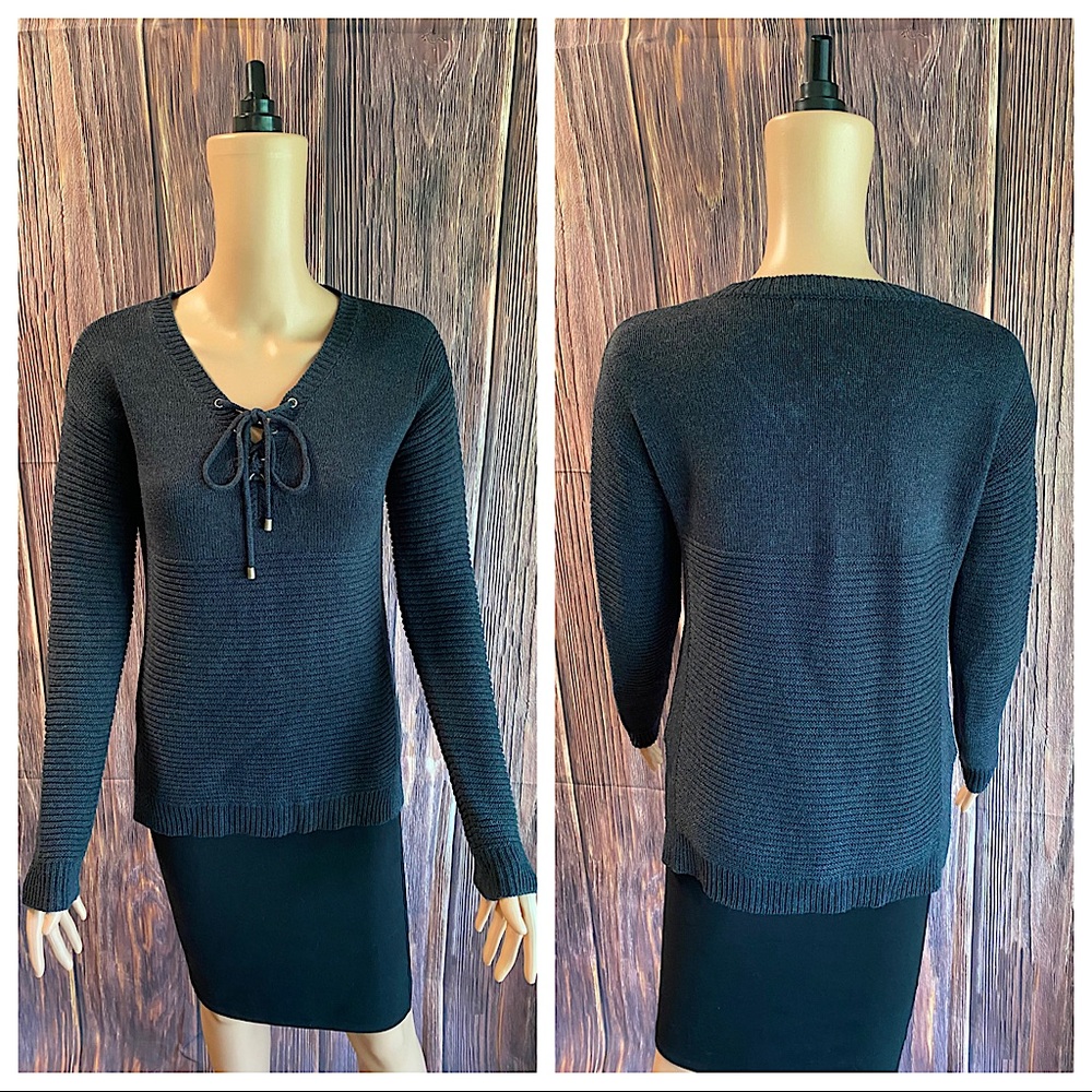 Romeo & Juliet couture size medium navy blue knit boho lace up sweater